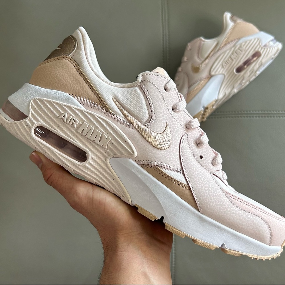 SIZE 11.5 - NIKE AIR MAX EXCEE LIGHT SOFT PINK SHIMMER W